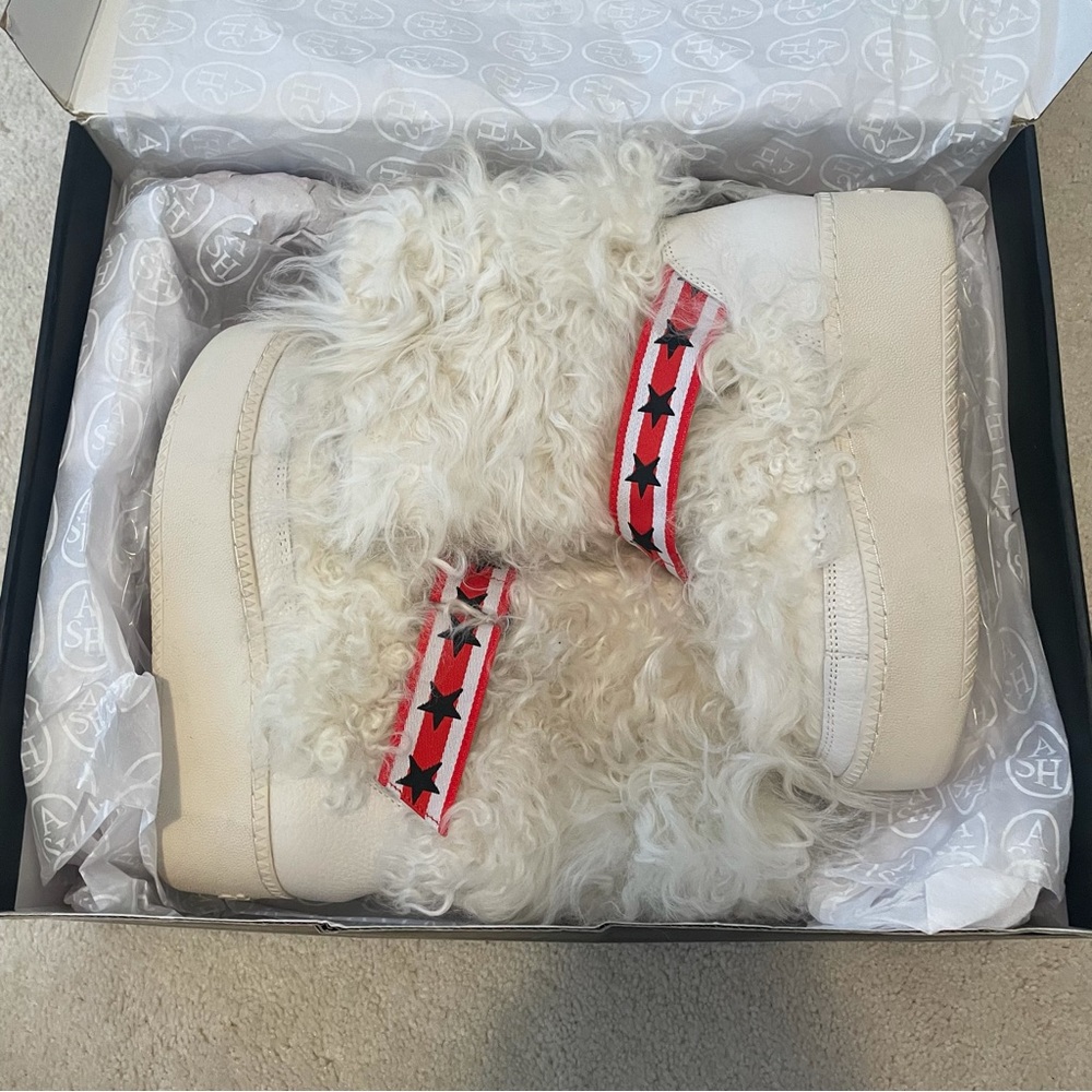 Ash shearling boots